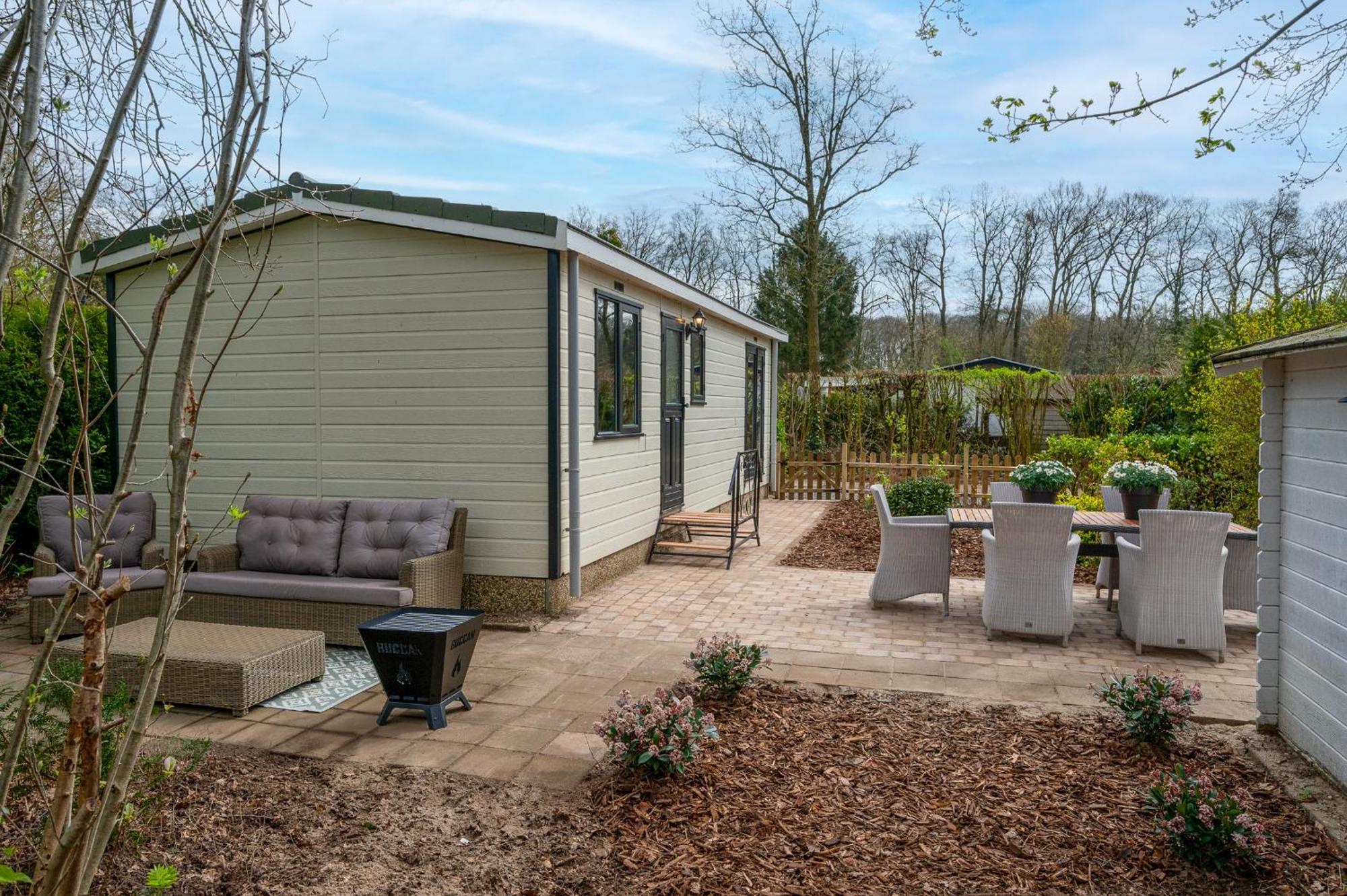 Hotel Chique Chalet Met Zicht Over De Weilanden Op De Veluwe Epe Exteriör bild